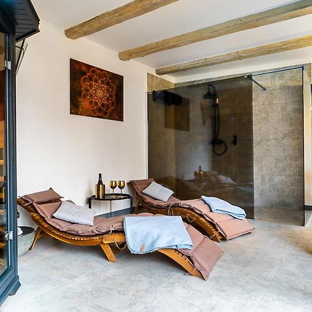 Boutique Hotel Soukenikuv Dum クトナー・ホラ エクステリア 写真