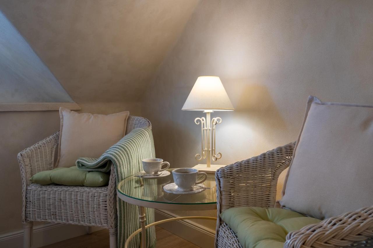 Boutique Hotel Soukenikuv Dum クトナー・ホラ エクステリア 写真