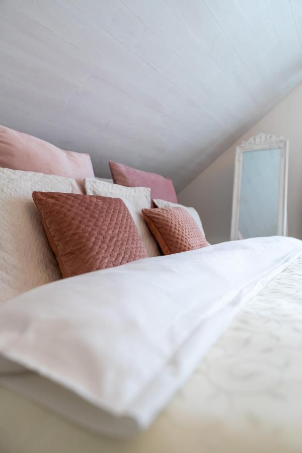 Boutique Hotel Soukenikuv Dum クトナー・ホラ エクステリア 写真
