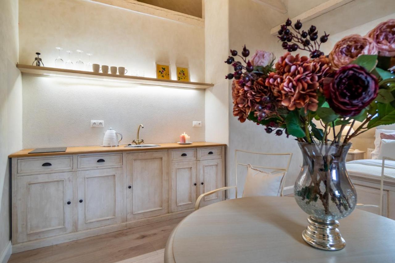 Boutique Hotel Soukenikuv Dum クトナー・ホラ エクステリア 写真