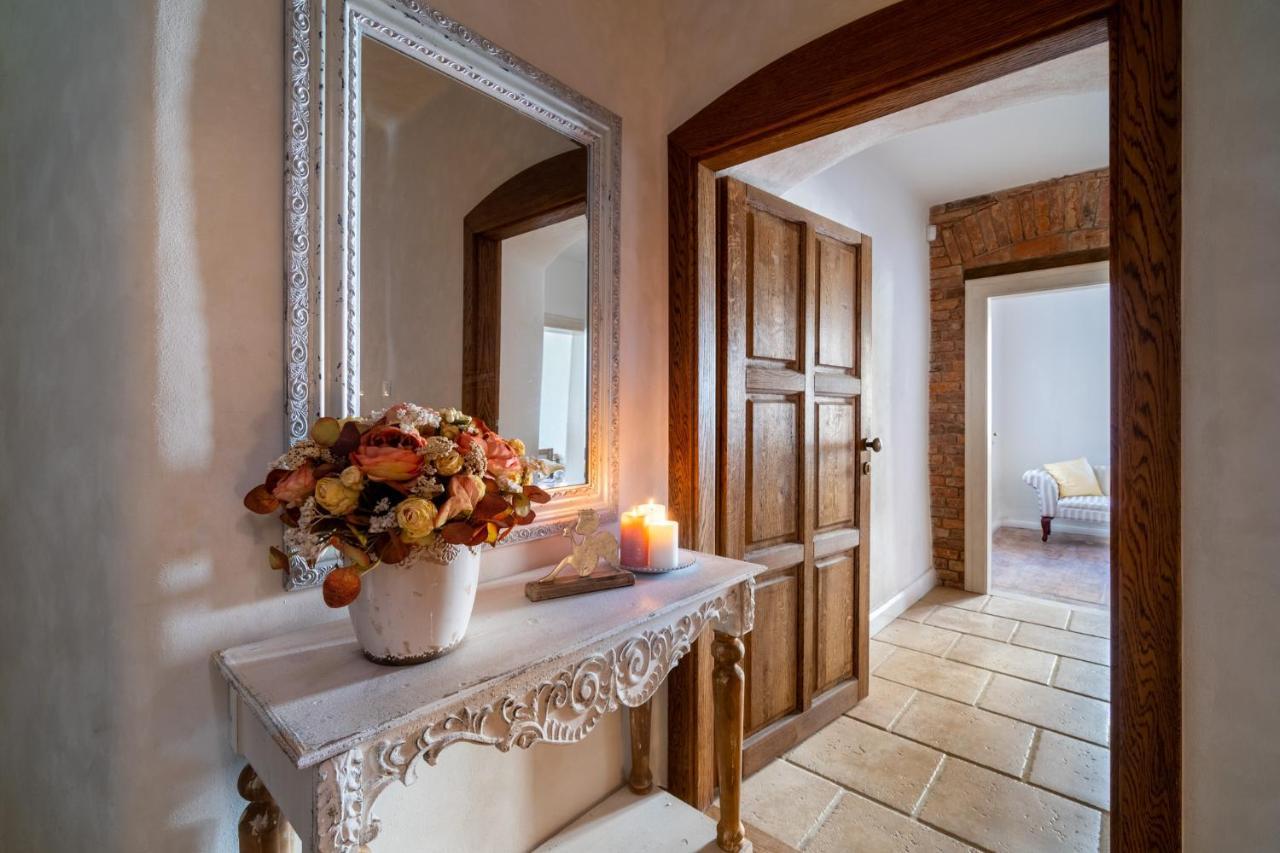 Boutique Hotel Soukenikuv Dum クトナー・ホラ エクステリア 写真