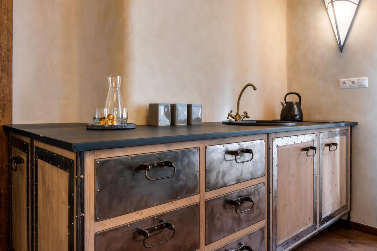 Boutique Hotel Soukenikuv Dum クトナー・ホラ エクステリア 写真