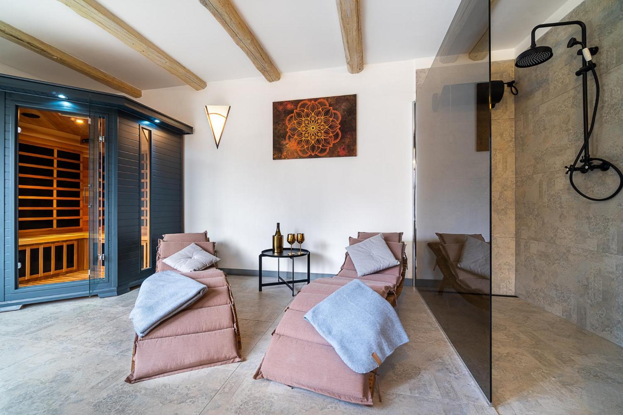 Boutique Hotel Soukenikuv Dum クトナー・ホラ エクステリア 写真